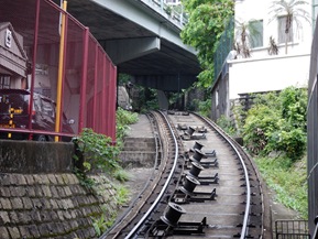 Peak rail line1 - HK - june 2014